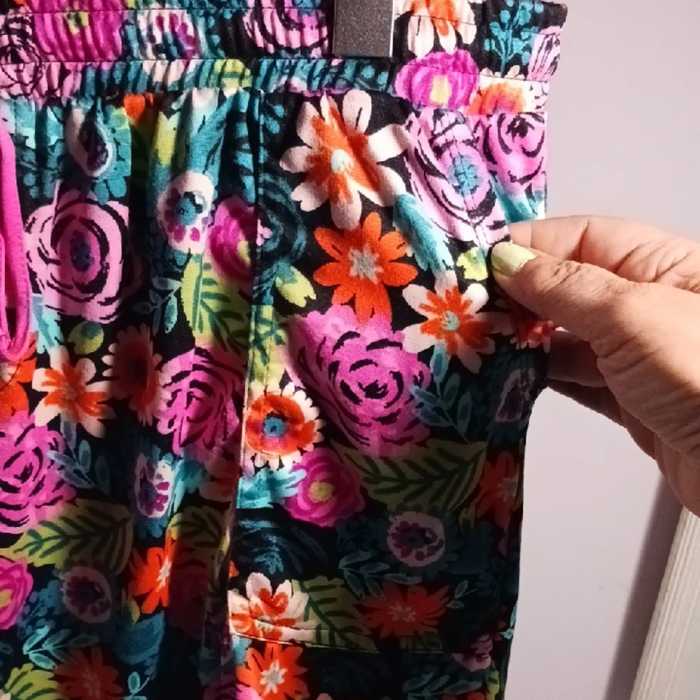Gorgeous! Cuddl Duds Multicolor Flower Design Pajama Short Set XL 💐🌺🌷🪻🌼 - Picture 7 of 14